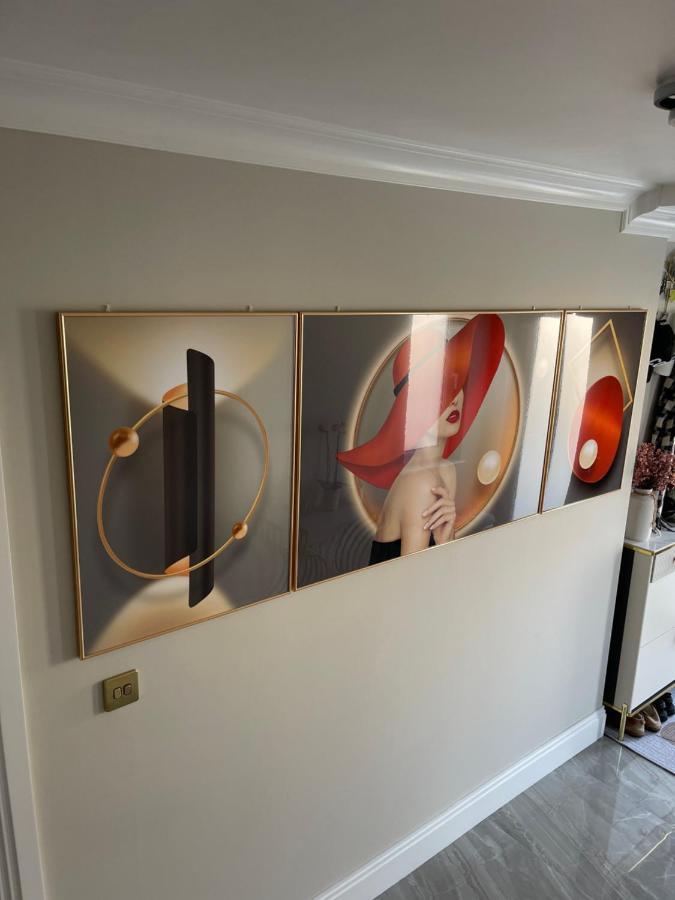 Edgware Modern Huge Double Room With Private Bathroom In Colindale מראה חיצוני תמונה